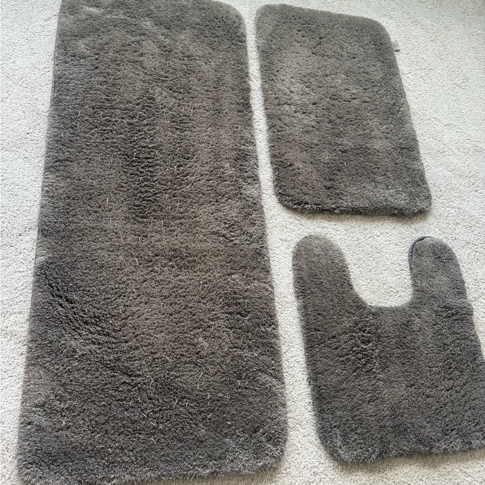 Set of 3 Gray Bathroom Mats - Picture 6 of 7